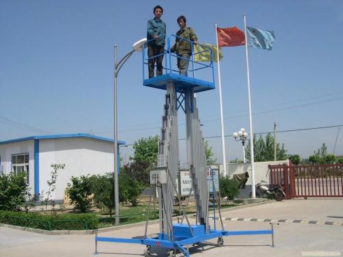 鋁合金升降平臺(tái)(圖2) 鋁合金升降平臺(tái)(圖2)